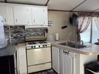 1990 Park Manufactured Home