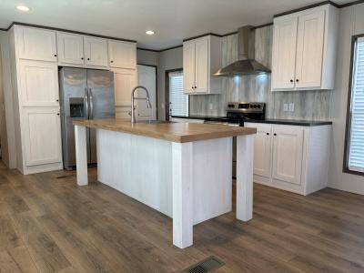 Photo 4 of 11 of home located at 1323 Ridge Drive Houston, TX 77073