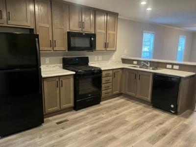 Photo 3 of 10 of home located at 4427 Rainbow Lane Flint Twp, MI 48507