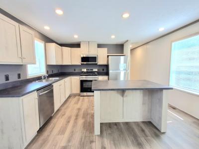 Photo 5 of 14 of home located at 10450 6 Mile Rd 193 Battle Creek, MI 49014