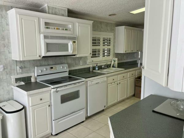 2004 FWHI HS Manufactured Home