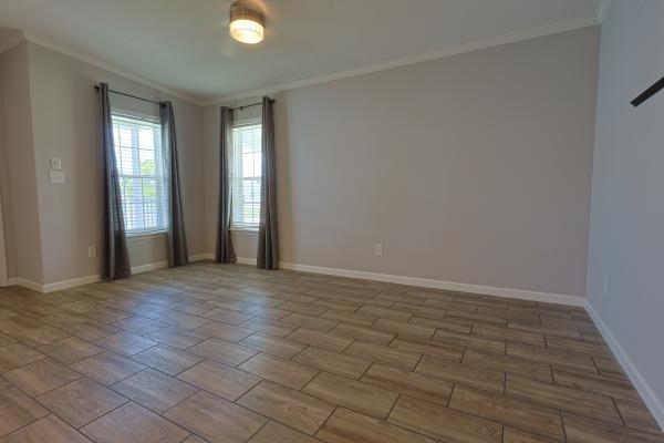 2020 Champion #hc36003A Mobile Home