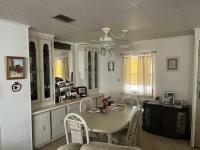 1979 SCHU HS Manufactured Home