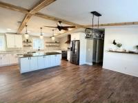 1986 Barrington Manufactured Home