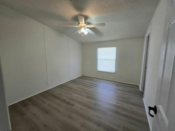 2000 FTWD Manufactured Home