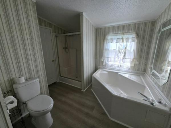 2000 FTWD Manufactured Home