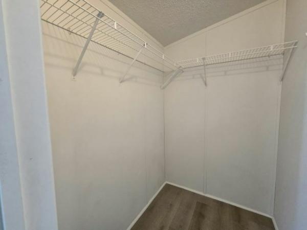 2000 FTWD Manufactured Home