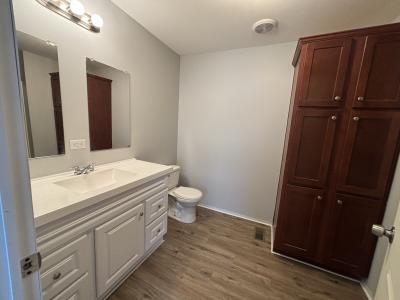 Photo 5 of 9 of home located at 9843 Townsquare Blvd Fenton, MI 48430