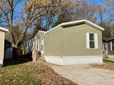 Mobile Home at 199 Red Oak Drive Coopersville, MI 49404