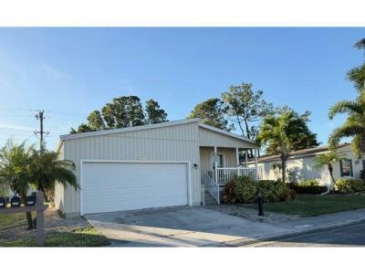 Mobile Home at 4075 Avenida Del Tura North Fort Myers, FL 33903