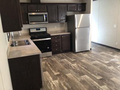 Photo 5 of 7 of home located at 5702 Angola Rd. #200 Toledo, OH 43615