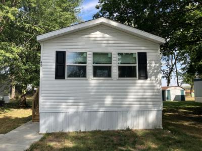 Photo 2 of 9 of home located at 49 Loraine Drive Galesburg, IL 61401