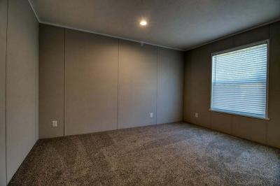 Photo 3 of 18 of home located at 340 Canterbury Newport, MI 48166