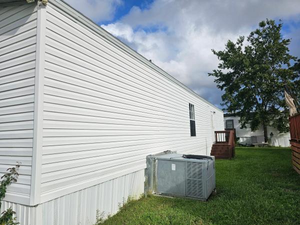 2006 CMHM Mobile Home