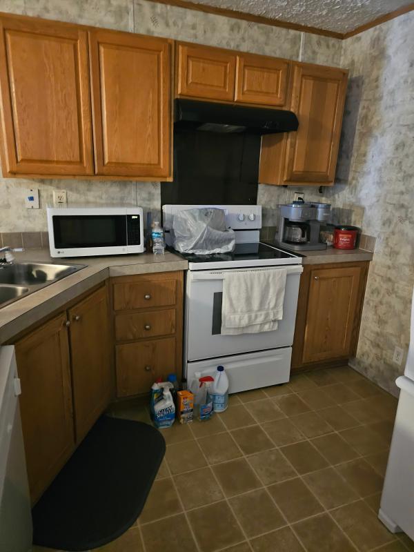 2006 CMHM Mobile Home