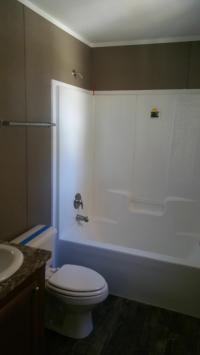 2017 Oak Creek Homes LP Yes Mobile Home