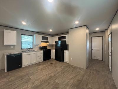 Photo 5 of 25 of home located at 203 Linda #Ln203 Conroe, TX 77301