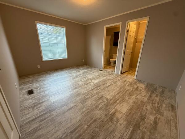 2019 Champion Mobile Home