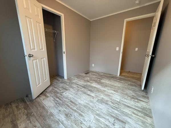 2019 Champion Mobile Home