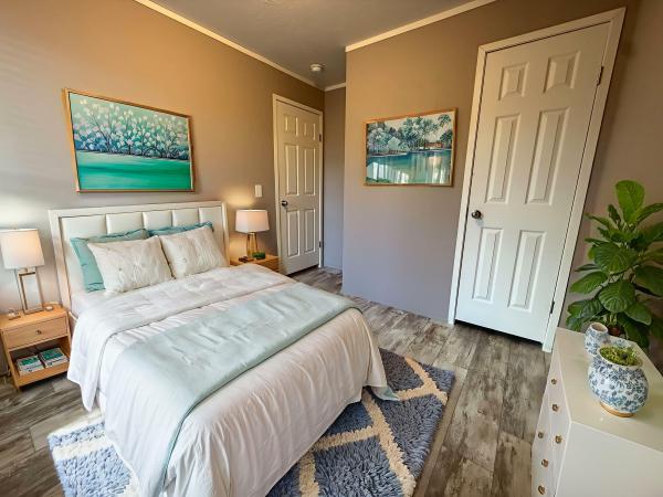 2019 Champion Mobile Home