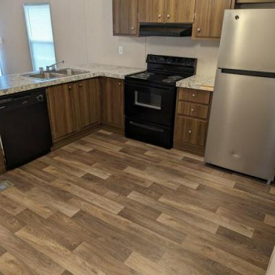 Photo 2 of 5 of home located at 428 Ponderosa Dr Elizabethtown, KY 42701