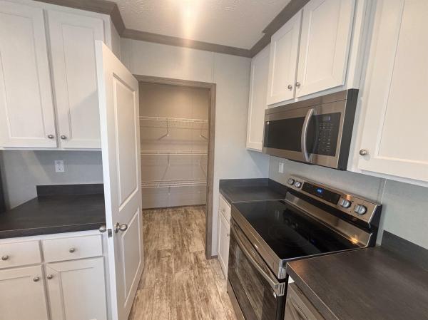 2025 Clayton - Savannah Saddle Creek  Home