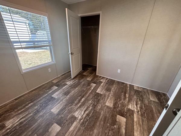 2024 Clayton Savannah 100 Riverview W/ 8ft porch  Home