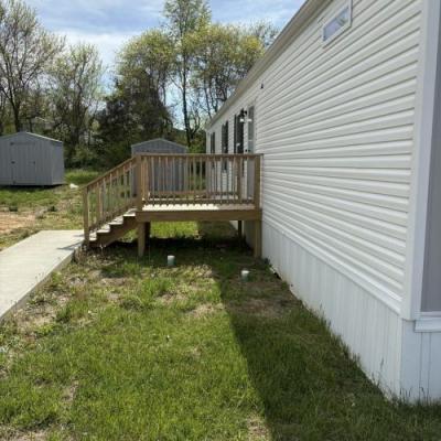 Photo 5 of 23 of home located at 255 Sycamore Loop Campbellsville, KY 42718