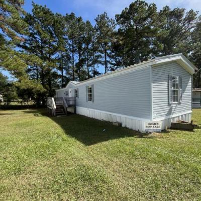 Photo 4 of 20 of home located at 3 South Back Court Monticello, FL 32344