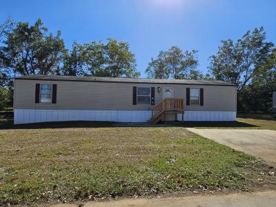 Mobile Home at 2710 West Oakridge #115 Albany, GA 31721