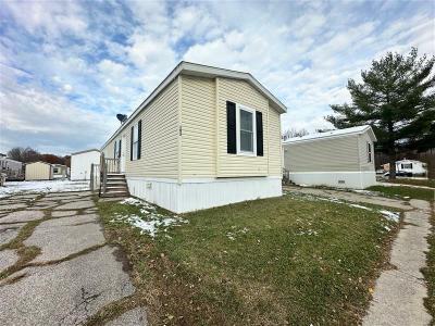Mobile Home at 2088 E. Empire Road #193 Benton Harbor, MI 49022