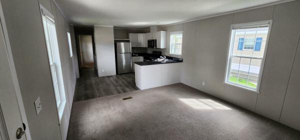 Photo 1 of 2 of home located at 2467 Eight Mile Road Kawkawlin, MI 48631