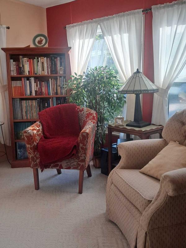 1993 Fleetwood Carriage Hill Classic Manufactured Home