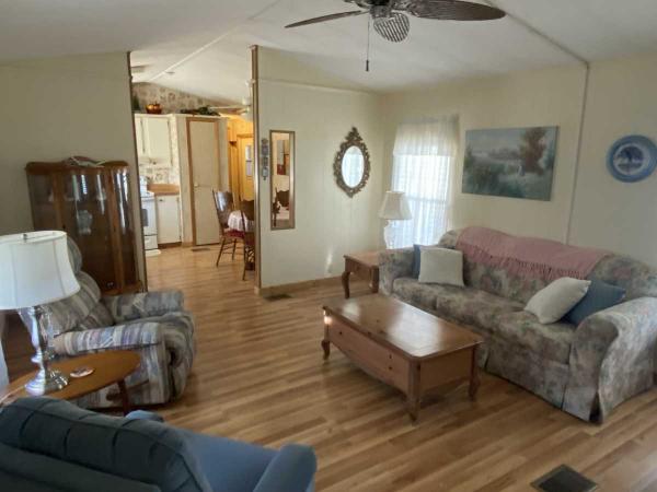 1983 Palm Harbor Mobile Home