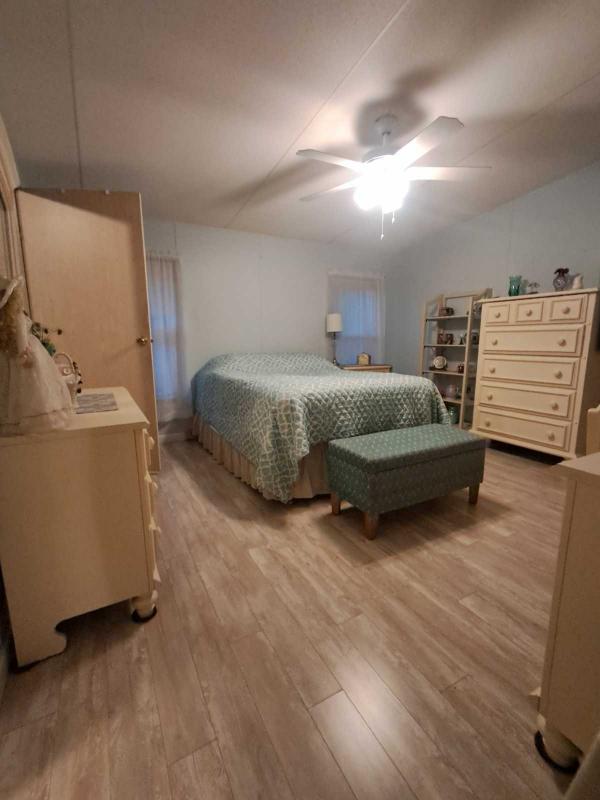 1993 Fleetwood Carriage Hill Classic Manufactured Home