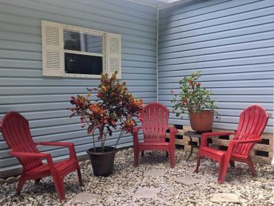 Photo 3 of 20 of home located at 1820 Persimmon Circle Edgewater, FL 32132