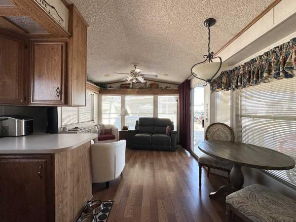 1992 Cavco Manufactured Home