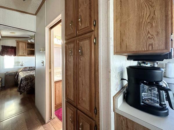 1992 Cavco Manufactured Home