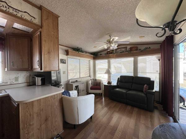 1992 Cavco Manufactured Home