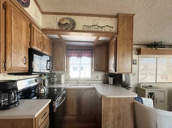 1992 Cavco Manufactured Home