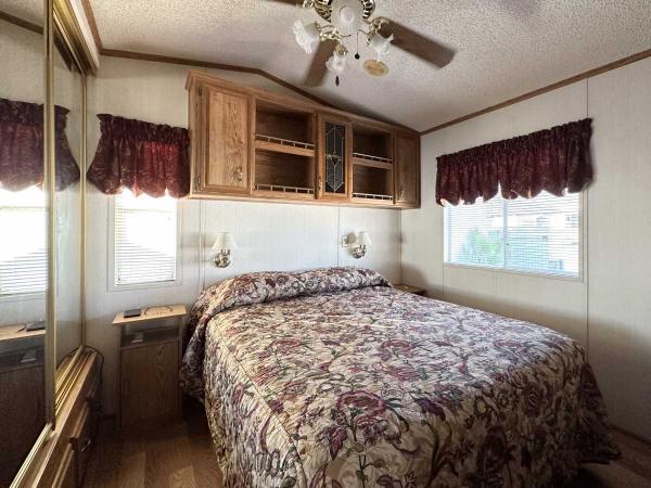 1992 Cavco Manufactured Home