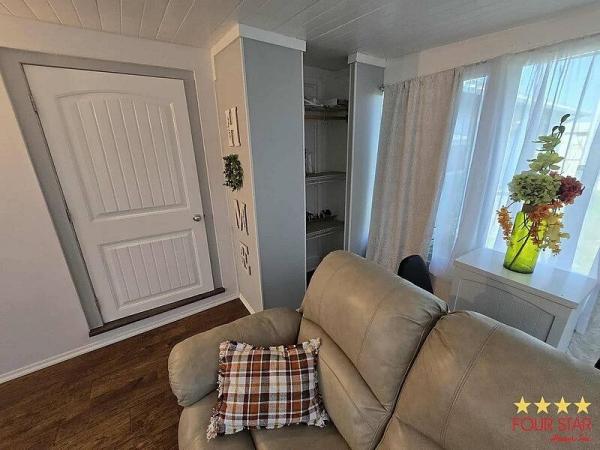 1973 SKYL  Home