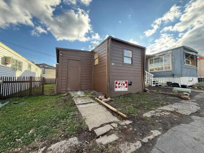 Photo 2 of 8 of home located at 2825 SE 14th St, #36 Des Moines, IA 50320