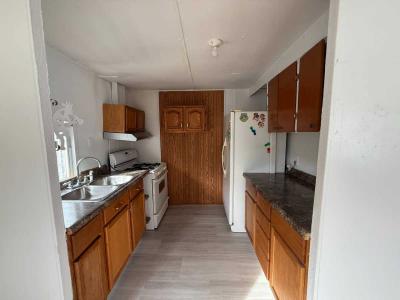 Photo 2 of 8 of home located at 2825 SE 14th St, #38 Des Moines, IA 50320