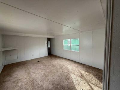 Photo 5 of 8 of home located at 2825 SE 14th St, #38 Des Moines, IA 50320