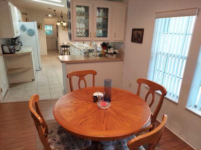 Photo 5 of 16 of home located at 105 Bougainvillea Terrace Parrish, FL 34219