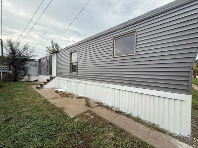 Photo 2 of 8 of home located at 2825 SE 14th St, #57 Des Moines, IA 50320