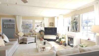 Photo 5 of 8 of home located at 7000 20th St, Lot 866 Vero Beach, FL 32966