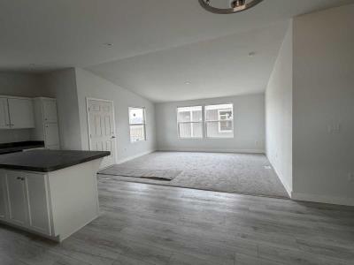 Photo 3 of 4 of home located at 22020 Nisqually Rd #84 Apple Valley, CA 92308