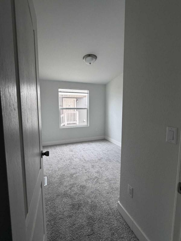 2025  FLEETWOOD  24483E Manufactured Home